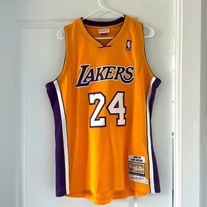 Kobe Bryant Jersey